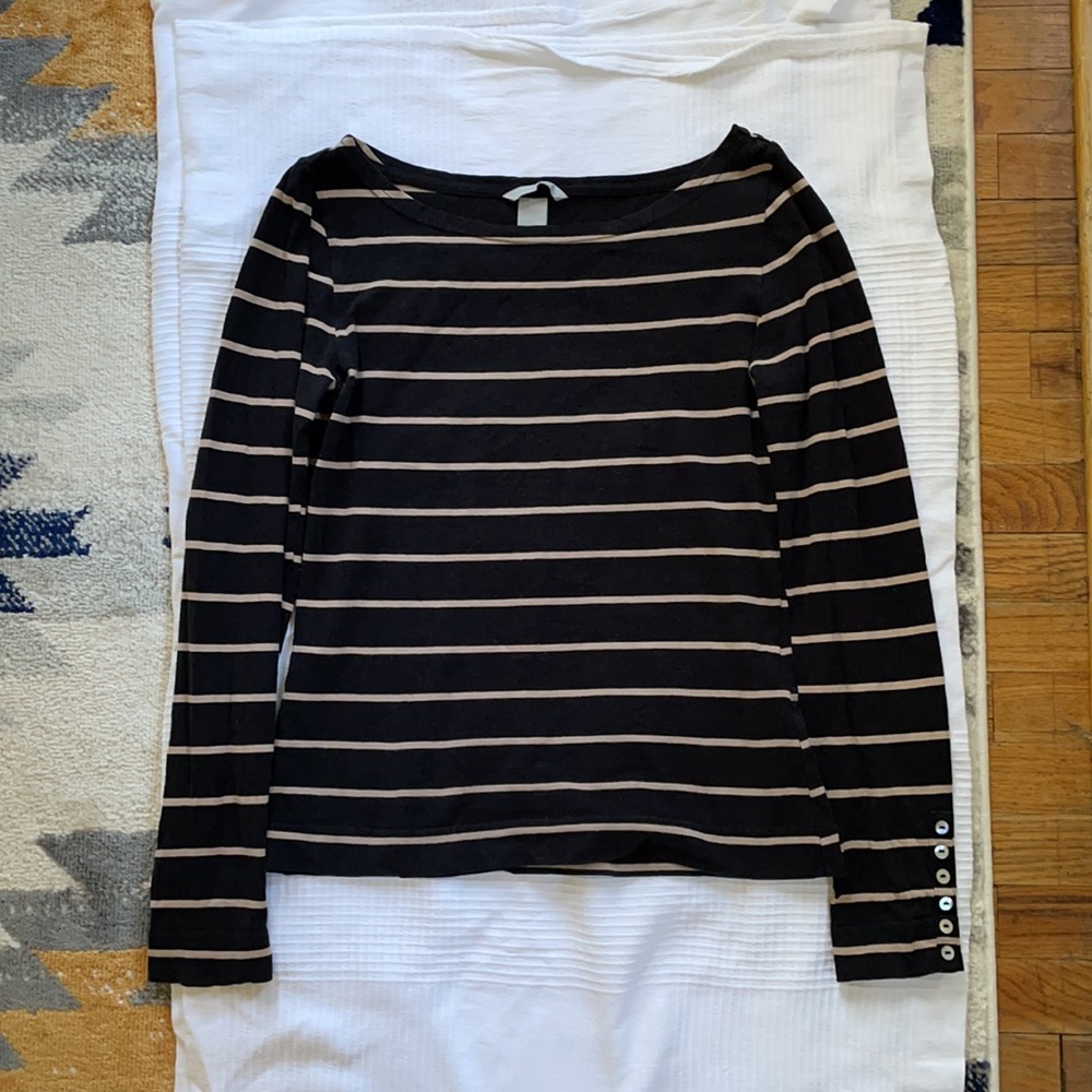 H&M Long sleeve boatneck with button detail